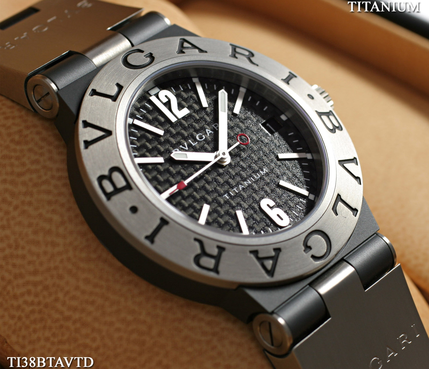 BVLGARI(�u���K��) TI38BTAVTD �f�B�A�S�m �`�^�j�E��